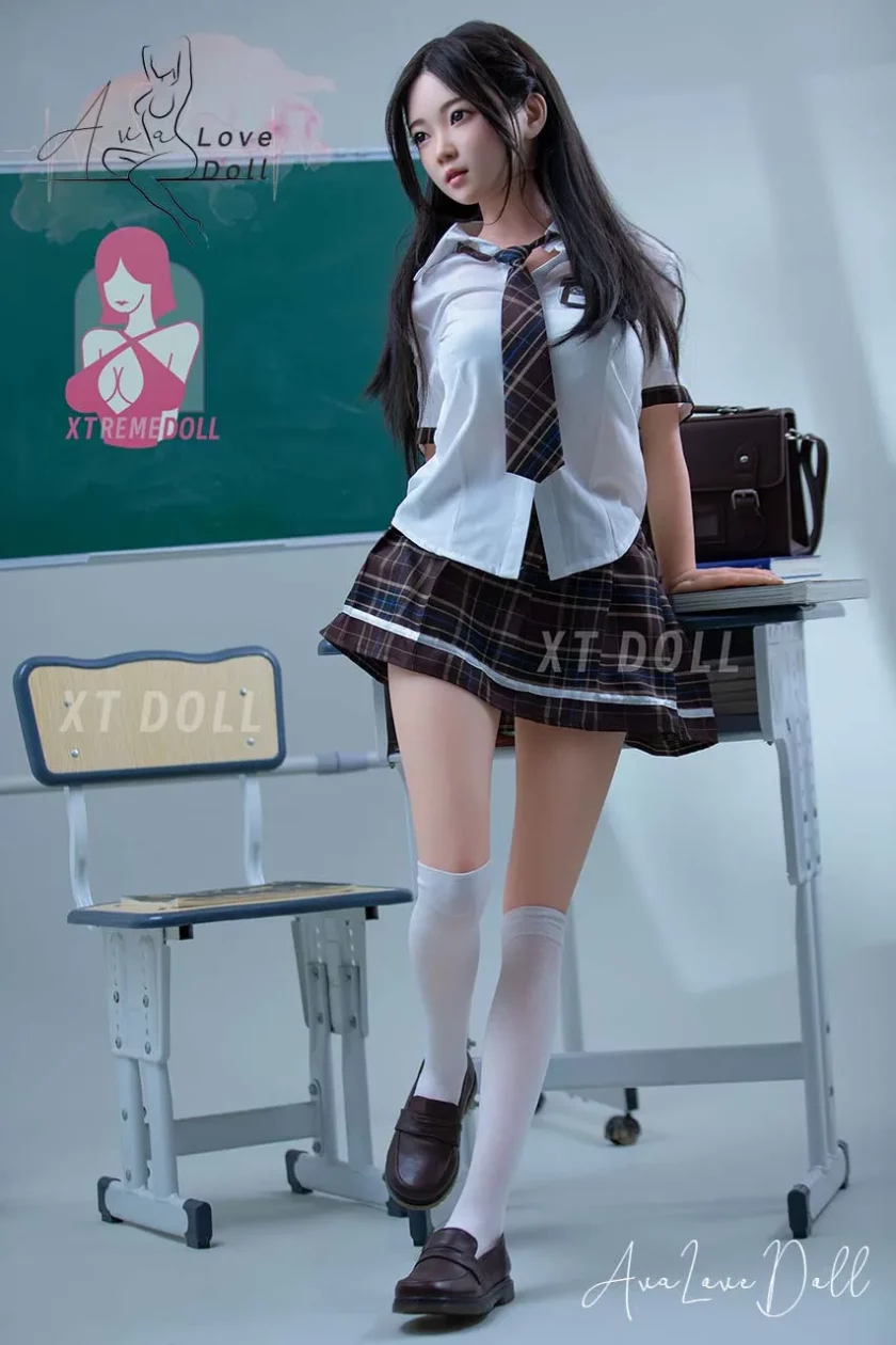 XT Doll Poupée Silicone 150 cm Bonnet D Chiao XT7