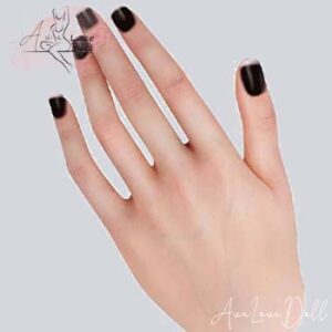 Couleur ongles noirs